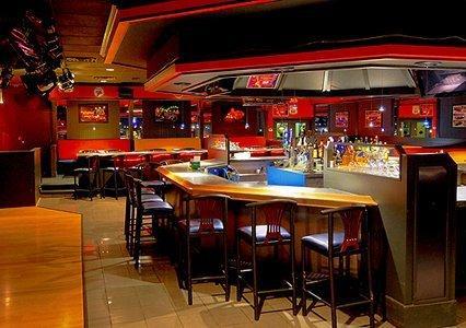 Norwood Inn Hudson Экстерьер фото